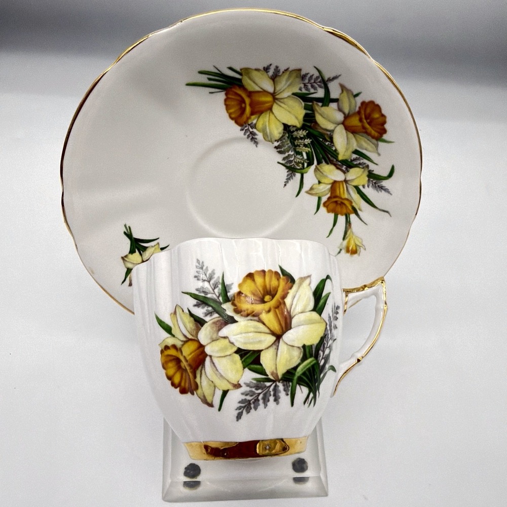 Vintage Royal Prince Teacup And Saucer Set England Yellow Daffodil Bone China